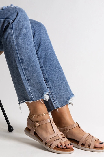 Sandalias de piel ecológica...