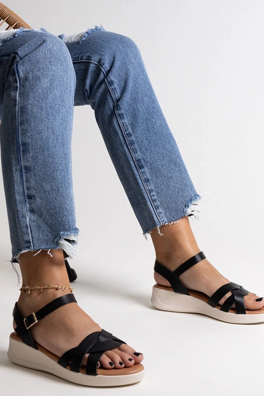 Sandalias de cuña baja negras Khalida