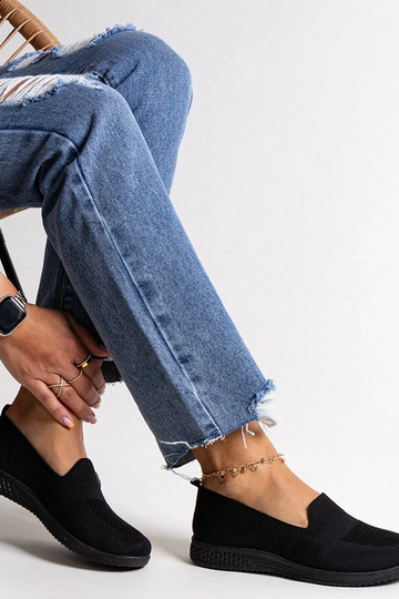 Zapatillas negras sin...