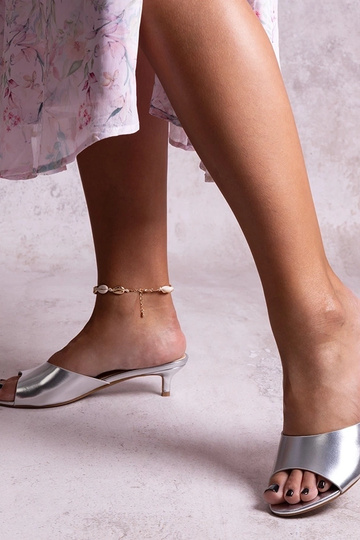 Mules de tacón bajo... 2