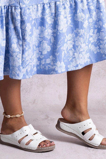 Chanclas blancas clásicas Karime