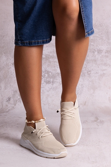 Zapatillas sin cordones Gaberla en color beige
