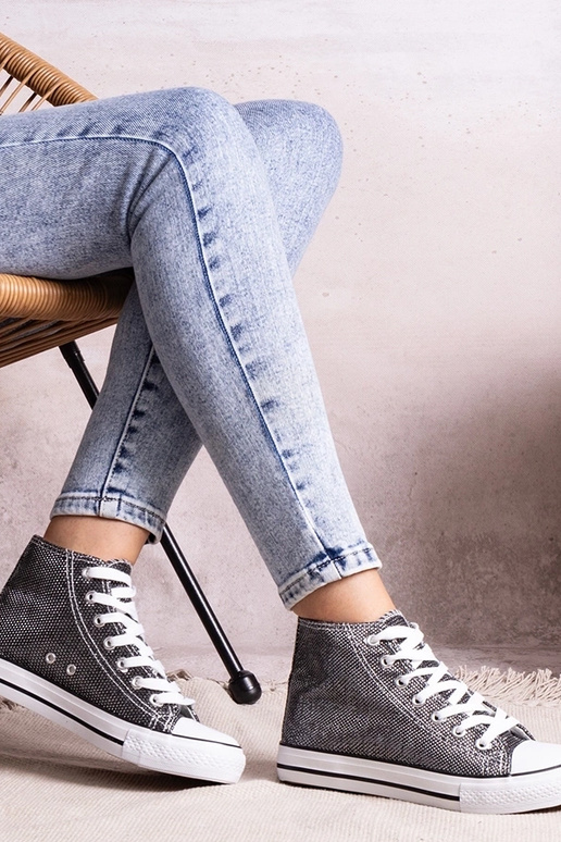 Zapatillas altas negras de malla...