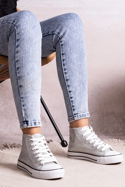 Zapatillas altas plateadas de malla...