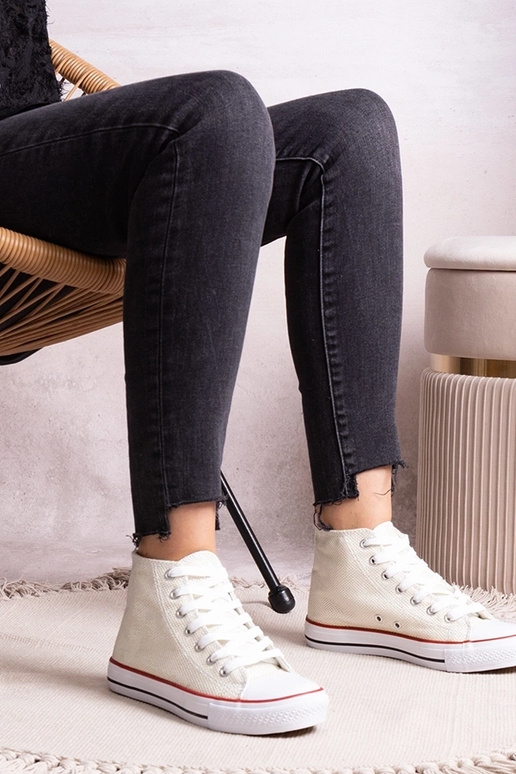 Zapatillas blancas altas de malla...