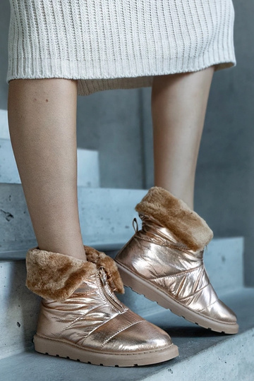 Botines de nieve dorados... 2