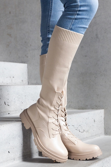 Botas beige sin cordones con parte superior de tela flexible Luana 2