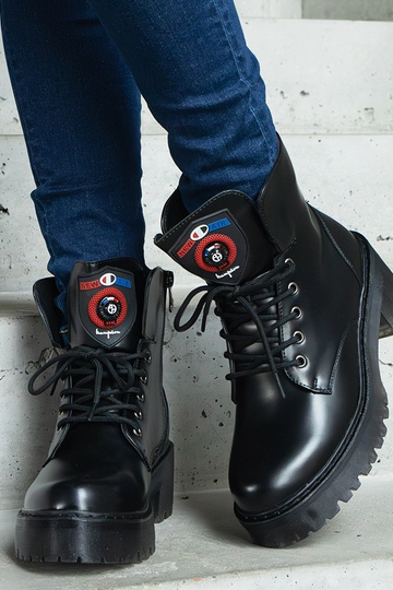 Botines negros para mujer...