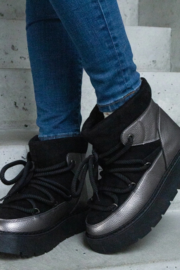 Botas de nieve con plataforma y forro de piel negra de Sapphi 2