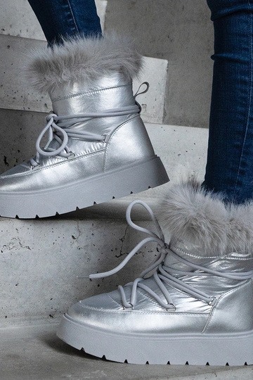 Botas de nieve plateadas con aislamiento y pelo Arilla
