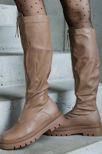 Botas marrones de eco piel... 2