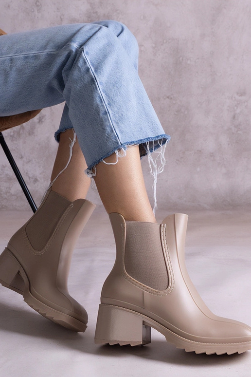 Botas de goma beige con tacón Surien