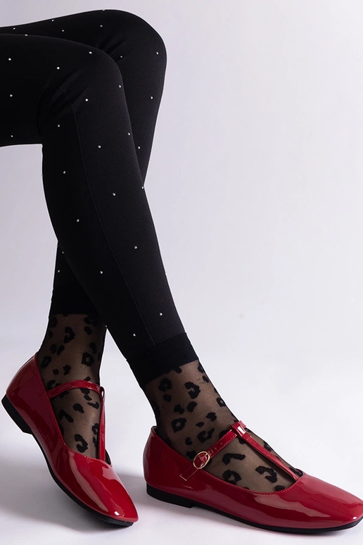 Bailarinas de charol rojo con tira... Bailarinas de charol rojo con tira...