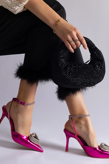 Zapatos de salón abiertos... 2