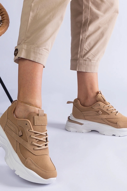 Zapatillas marrones con suela más...