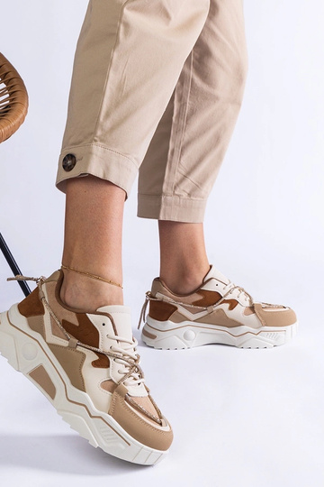 Zapatillas marrones decoradas con cordón de circonitas Valdez 2