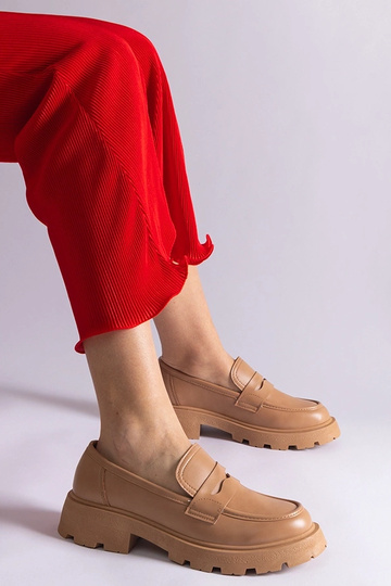 Mocasines de mujer beige oscuro de piel ecológica Violanda