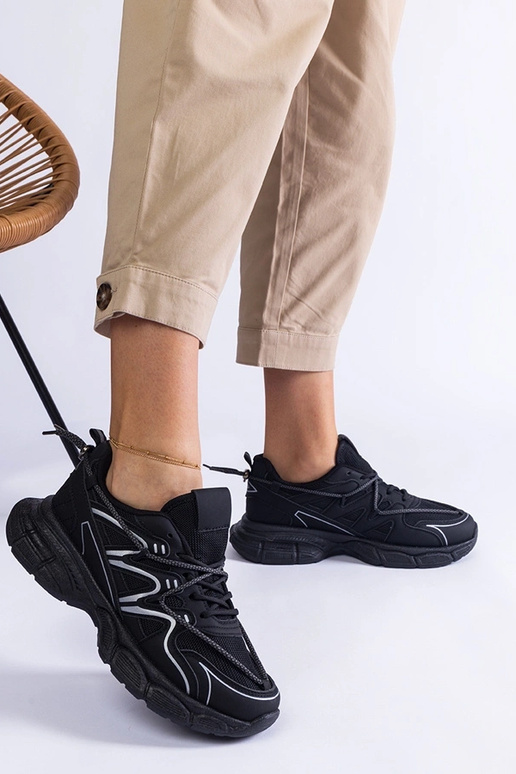 Zapatillas negras de mujer con suela...