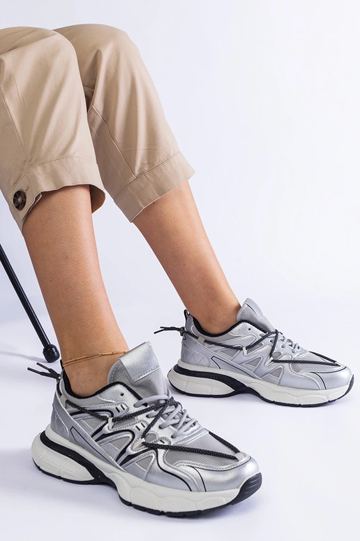 Zapatillas de mujer plateadas con...