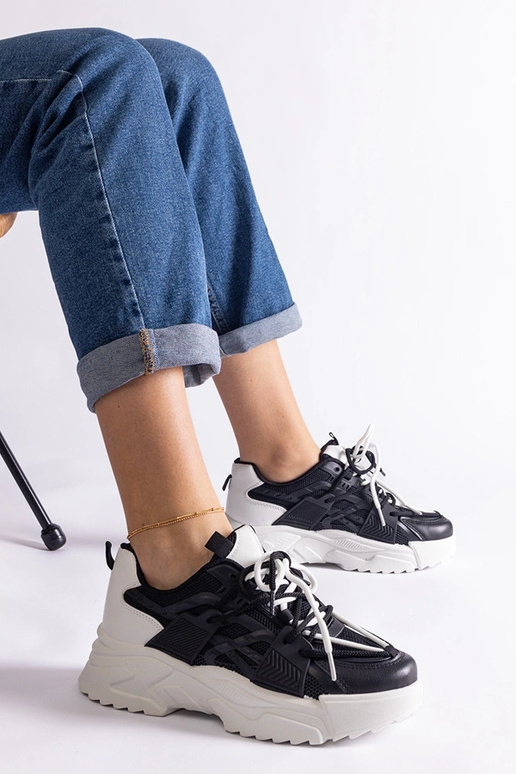 Zapatillas deportivas negras Alva... Zapatillas deportivas negras Alva...