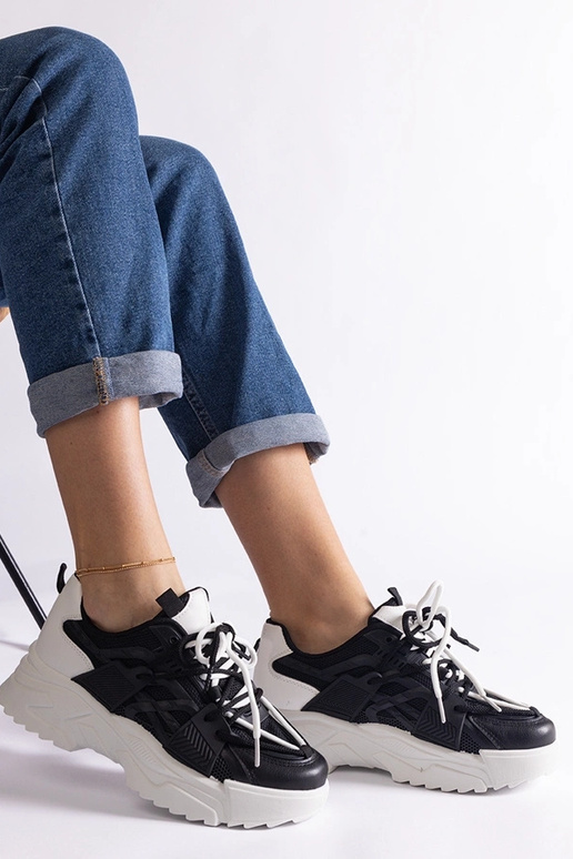 Zapatillas deportivas negras Alva... Zapatillas deportivas negras Alva...