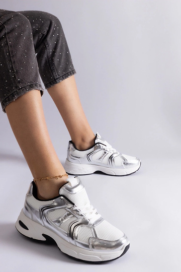 Zapatillas deportivas Ena blancas y plateadas