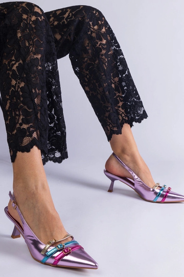 Zapatos de tacón de pato...