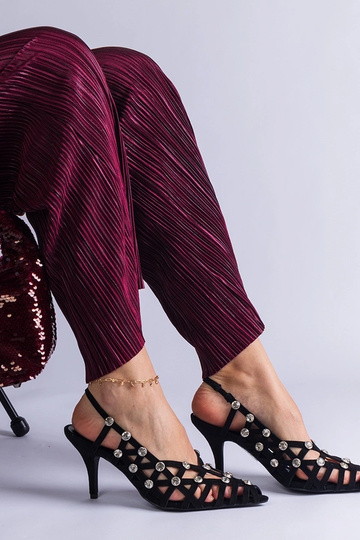 Sandalias negras trenzadas con piedras Ellania 2