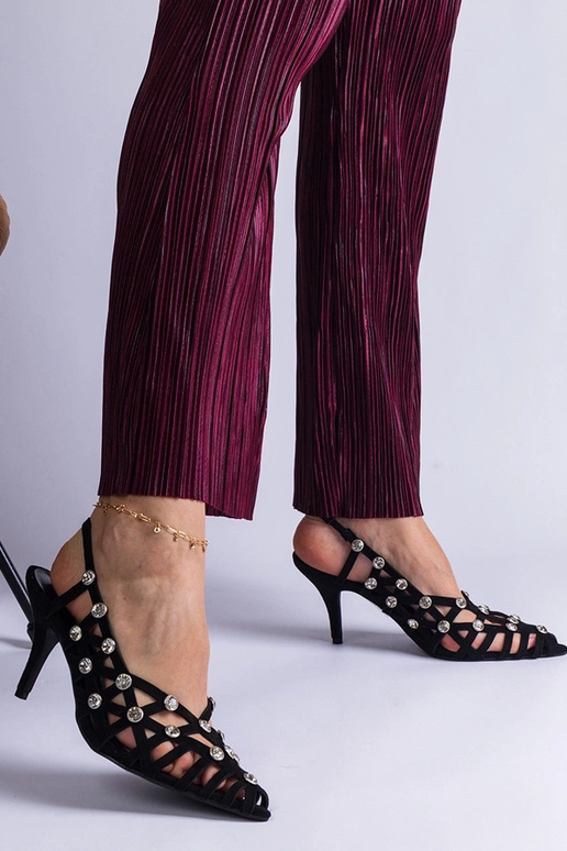 Sandalias negras trenzadas con...