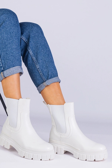 Botines blancos con...