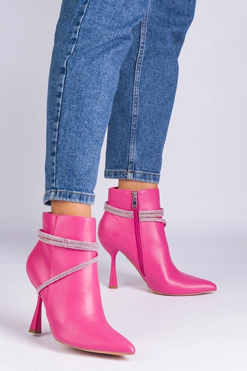 Botines de tacón alto rosas decorados con pedrería Fantagaro 2