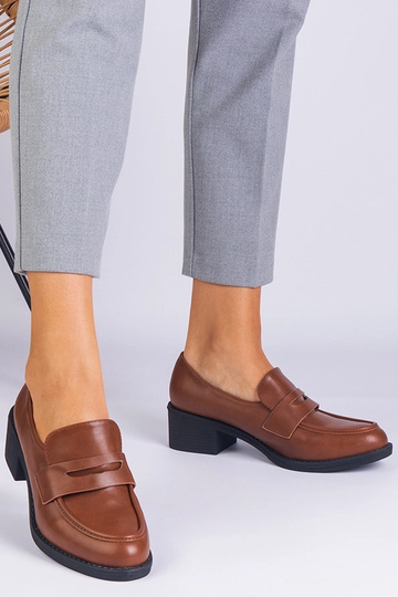 Zapatos de mujer de tacón... 2