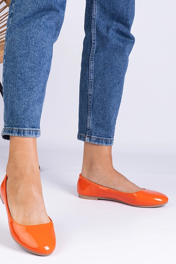 Bailarinas de charol naranja Aurika 2