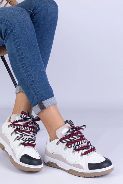 Zapatillas blancas de mujer con...