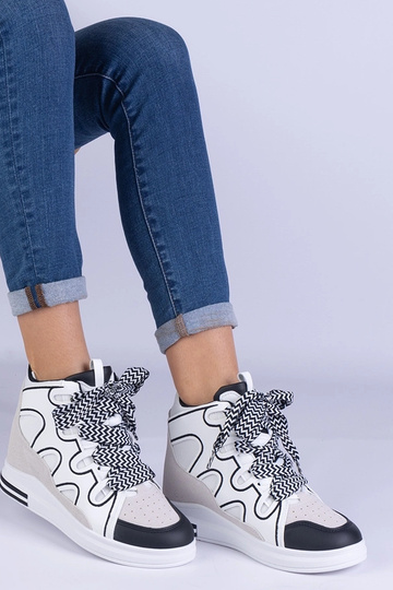 Zapatillas blancas de mujer con cordones gruesos Gralina