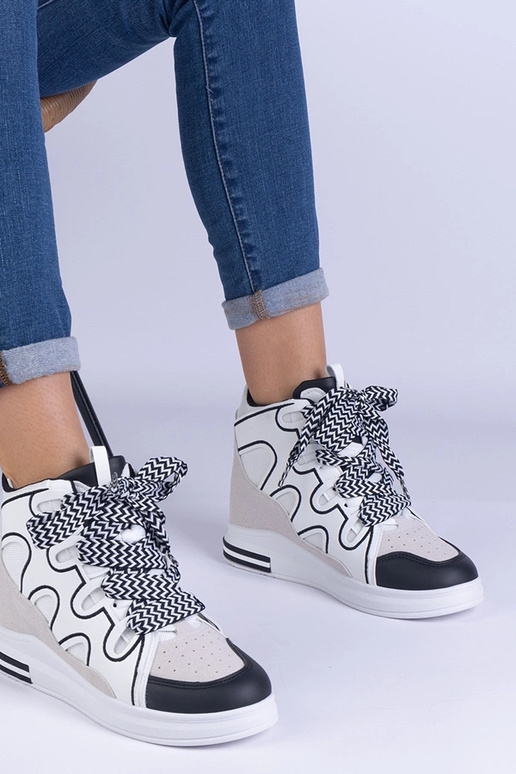 Zapatillas blancas de mujer con...