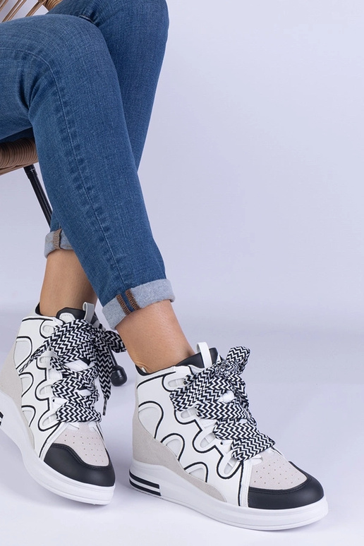 Zapatillas blancas de mujer con...