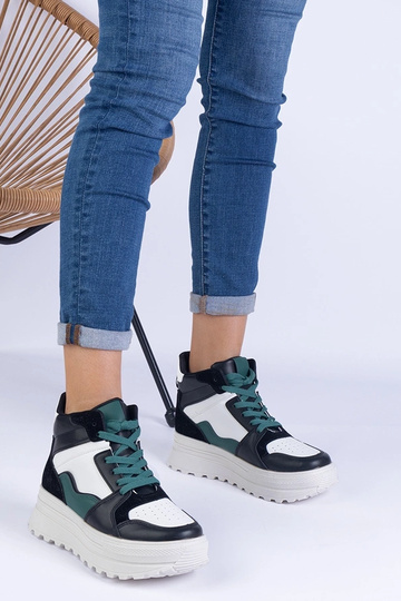Zapatillas deportivas de mujer en blanco y negro en la plataforma Sunline 2