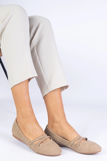 Bailarinas de mujer beige de ecopiel mate Baronna