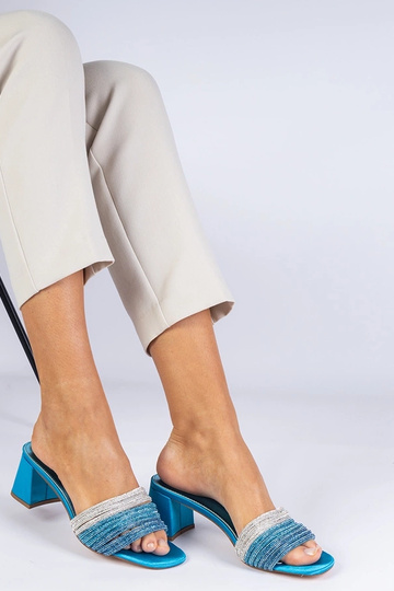 Sandalias elegantes azules con circonitas Maritto