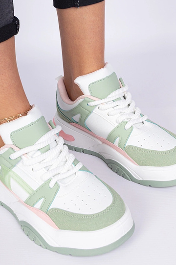Zapatillas verdes con cordones gruesos Luciana
