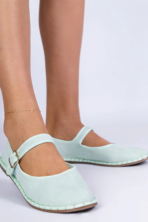 Bailarinas verdes de mujer con cierre... Bailarinas verdes de mujer con cierre...