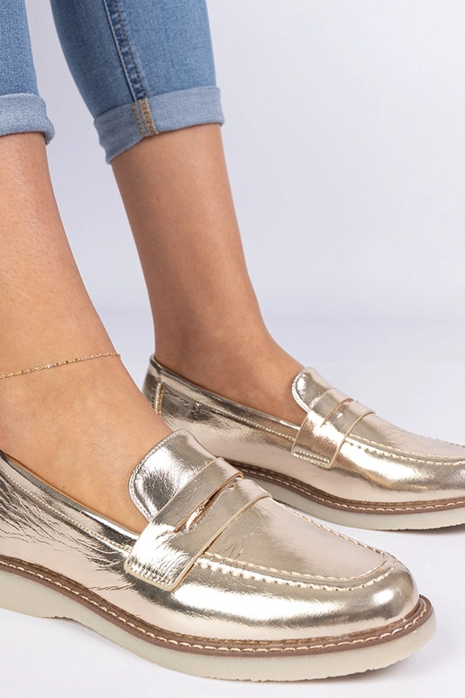 Mocasines clásicos dorados para mujer... Mocasines clásicos dorados para mujer...