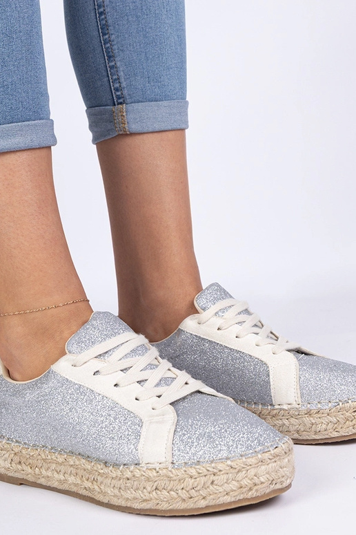Espadrilles plateadas para mujer...