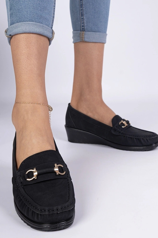 Mocasines negros para mujer en cuña...