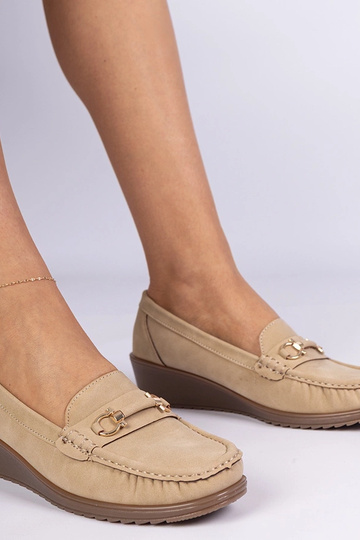 Mocasines marrones para mujer en cuña Sambada 2