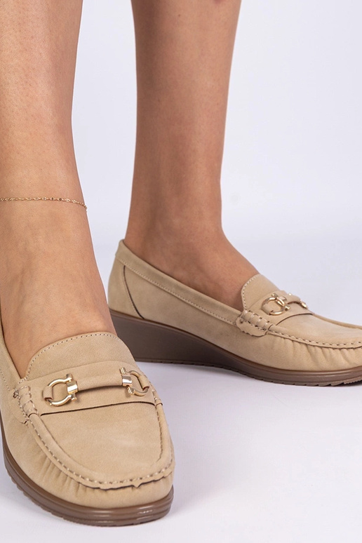 Mocasines marrones para mujer en cuña...