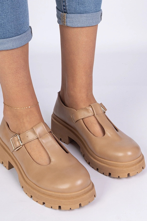 Zapatos con plataforma de piel...