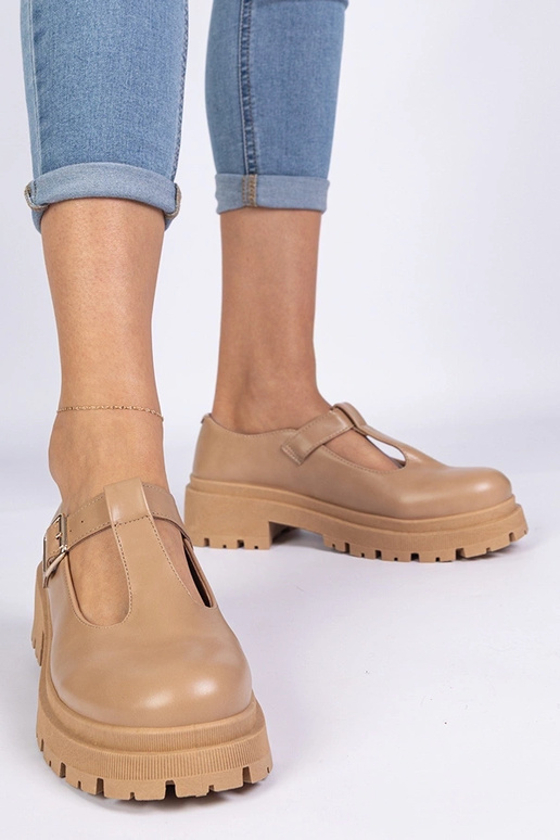 Zapatos con plataforma de piel...