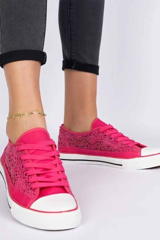 Zapatillas rosas para mujer caladas Saha